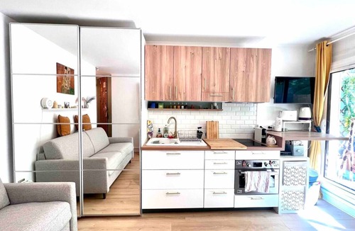 Levallois-Perret Apartment | Cozy studio and large terrace 5 mn from the metro and 10 mn from Paris only!nnnn