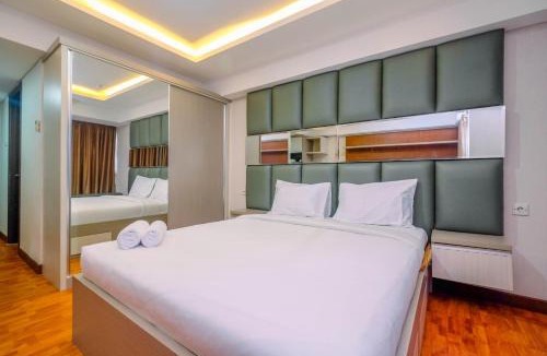Cawang Apartment | Cozy Studio Apartment at H Residence near MT Haryono By Travelio