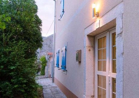 Kraljevica Apartment | Cozy Studio Apartment Dolores