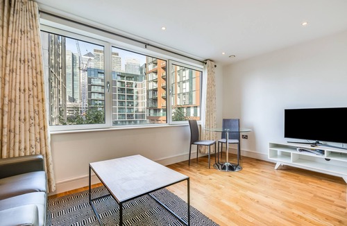 Canary Wharf Apartment | Cozy Studio Apartment in Indescon, Canary Wharf by MySquare