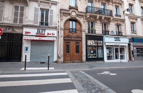 Quartier Saint-Georges Apartment | Cozy Studio Apartment Near at the Centre