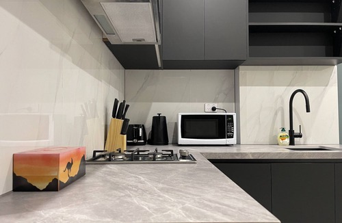 Eastwood Apartment | Cozy studio at Eastwood