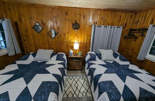 Park Rapids House | Cozy Studio Cabin #5 Riverside Point Resort