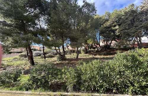 Foulquines House | Cozy Studio Cabin with Pool, Terrace, and Parking in Tranquil Narbonne Plage