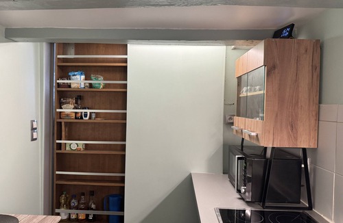 Honfleur Apartment | Cozy studio - center - Wifi - parking nearby - private courtyard