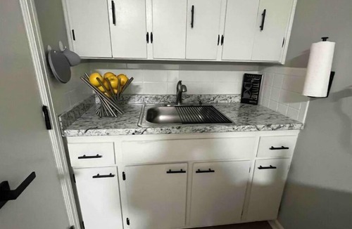 Westerville House | Cozy Studio Centrally Located