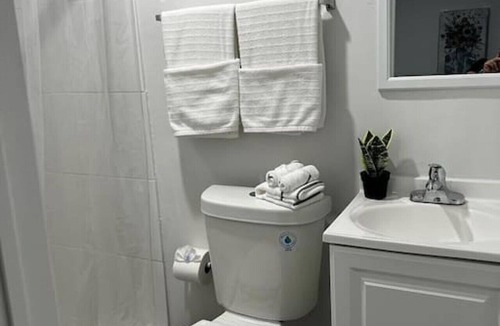 East Little Havana Apartment | Cozy Studio close to Brickell!