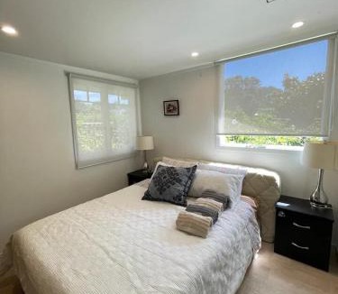 Westmere House | Cozy Studio close to CBD & Beach in westmere