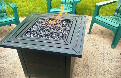 Bridgewater Cottage | Cozy Studio Cottage with shared private beach on Newfound Lake