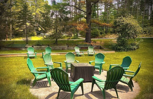 Bridgewater Cottage | Cozy Studio Cottage with shared private beach on Newfound Lake