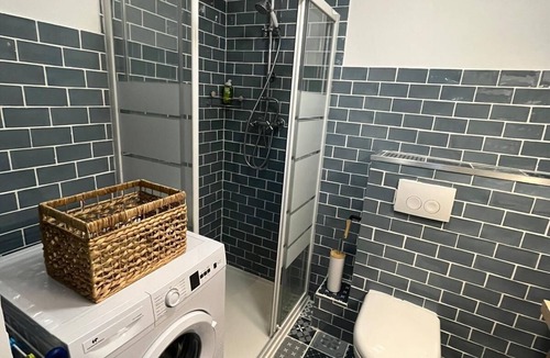 Vernier Apartment | Cozy Studio dans le centre de Nice, à 15mins à pied de la plage.