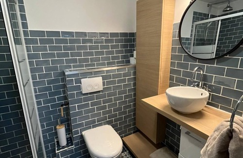 Vernier Apartment | Cozy Studio dans le centre de Nice, à 15mins à pied de la plage.