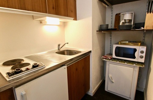 Chamrousse Apartment | Cozy studio for 3 near slopes and shops