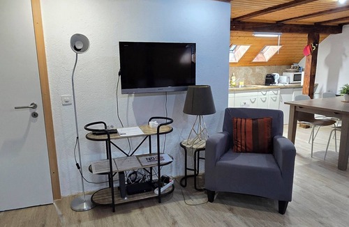 Enge Apartment | Cozy Studio for 3 with Roof terrace!