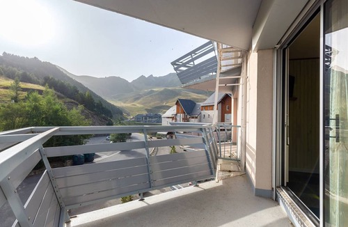 Loudervielle Apartment | Cozy studio for 4 in Peyragudes near shops