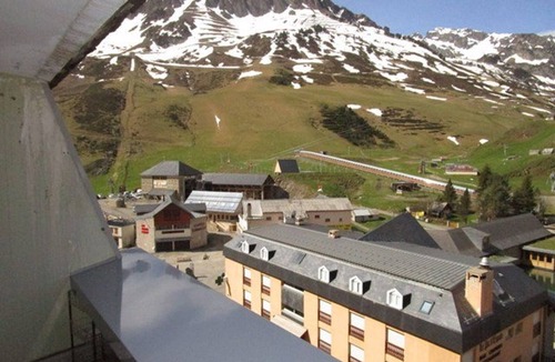 La Mongie Apartment | Cozy Studio for 5 in La Mongie - West-Facing Balcony, Ski-In/Ski-Out, Near Shops