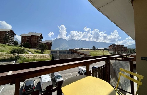 Saint-Etienne-en-Devoluy Apartment | Cozy Studio for 5 with Free WiFi