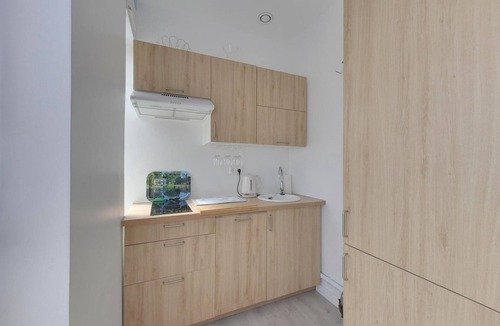 Quartier du Casino Apartment | Cozy Studio for 4 in Central Châtelaillon-Plage, Steps from Beach