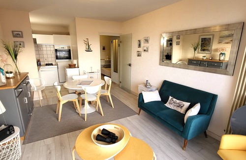 Les Sables d'Olonne Apartment | Cozy studio near the beach with balcony