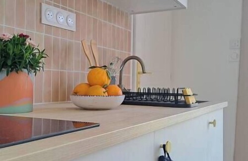 Villenave-d'Ornon House | Cozy studio in a peaceful garden