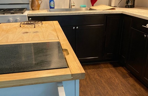 Johnsonville Apartment | Cozy studio, immaculate, country setting with hot tub.