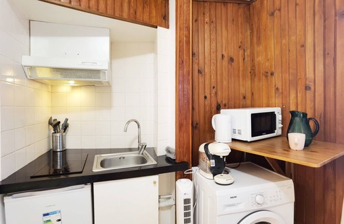 Gare Apartment | Cozy Studio in 13th Paris, Walk to Metro