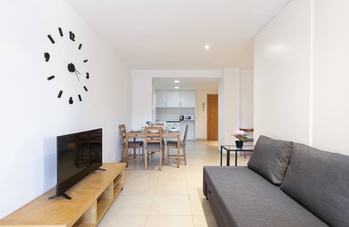 La Verneda i la Pau Apartment | Cozy studio in 15 mins from the center
