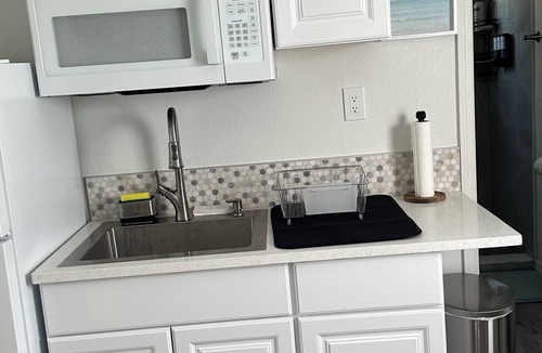 Largo Apartment | Cozy studio in a great location!