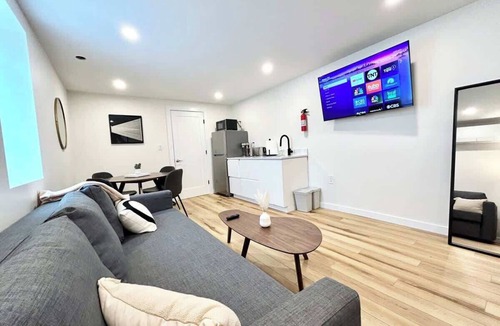 Arlington House | Cozy studio in calm neighborhood