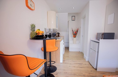 Cathedrals Apartment | Cozy Studio in Central London