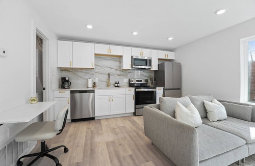 Old East Dallas Apartment | Cozy Studio in Downtown Dallas Lower Greenville