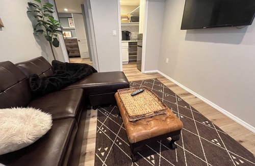 Lakeview Apartment | Cozy studio in nice West Hempstead with WiFi, AC