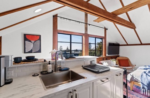 Berkeley Hills Apartment | Cozy studio in North Berkeley