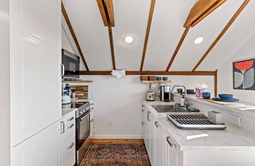 Berkeley Hills Apartment | Cozy studio in North Berkeley