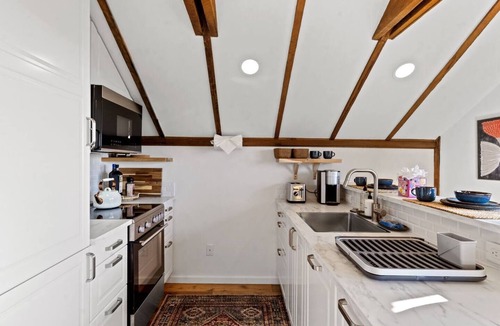 Berkeley Hills Apartment | Cozy studio in North Berkeley