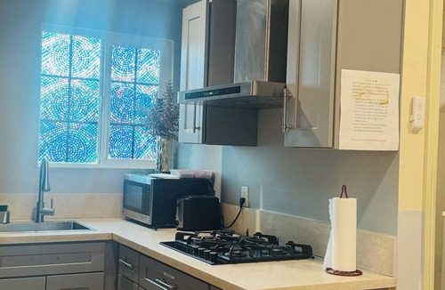 Norwalk Apartment | Cozy studio in pleasant Norwalk with Kitchen