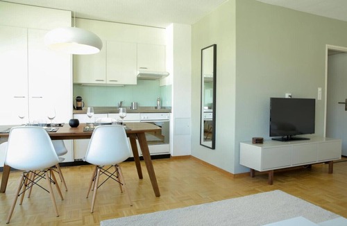 Hochschulen Apartment | Cozy studio in the city centre (Art 13)