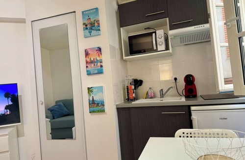 Saint-Etienne Apartment | Cozy studio in the heart of Les Carmes