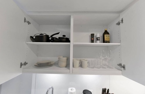 Garden District Apartment | *!Cozy Studio in the Heart of Toronto!*