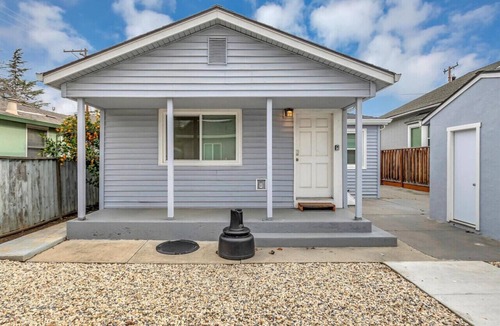 Northside House | Cozy Studio l Downtown San Jose