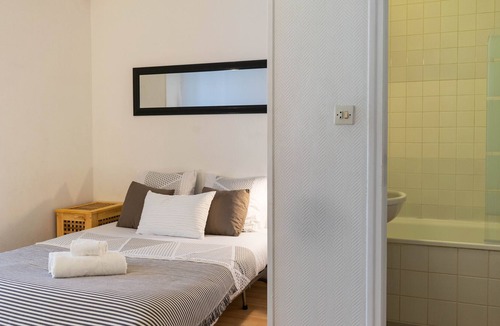 Thabor - Saint-Helier Apartment | Cozy studio Le Châteaudun