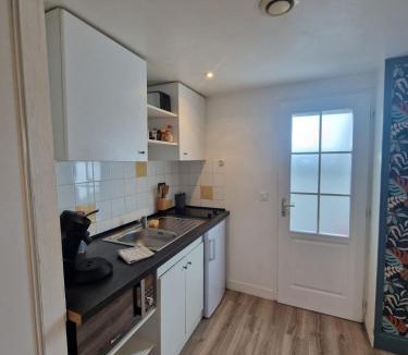 Libourne Apartment | Cozy studio Libourne Train station within walking distance