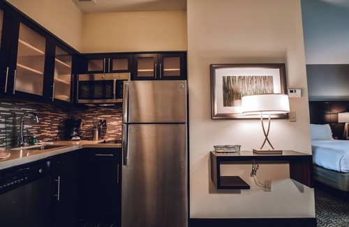 Chinatown Apartment | Cozy Studio Near Chinatown Food Hotspot Great Value