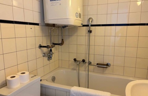 Seefeld Apartment | Cozy studio near Opera (Cross 3)