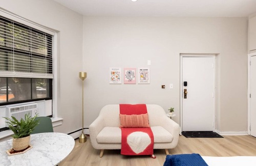 Prudential - St. Botolph Apartment | Cozy Studio near Prudential Ctr