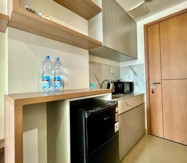 East Jakarta Apartment | Cozy Studio Next to Anywhere