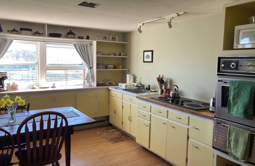 Buskirk Apartment | Cozy studio on an active horse farm in a beautiful country setting