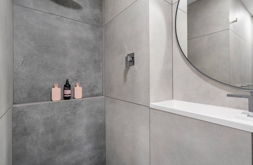 Spitalfields Apartment | Cozy Studio on Brick Lane