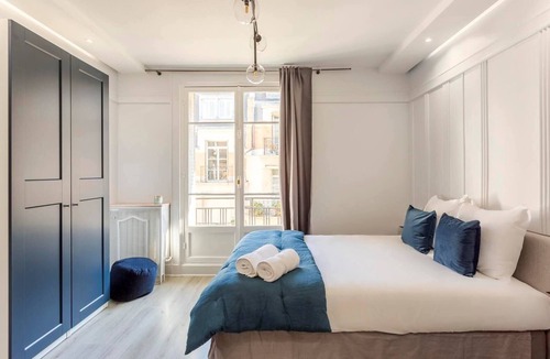 Ternes Apartment | Cozy studio Paris 17th near Arc de Triomphe