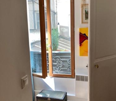 Quartier de la Chapelle Apartment | Cozy Studio Paris Montmartre